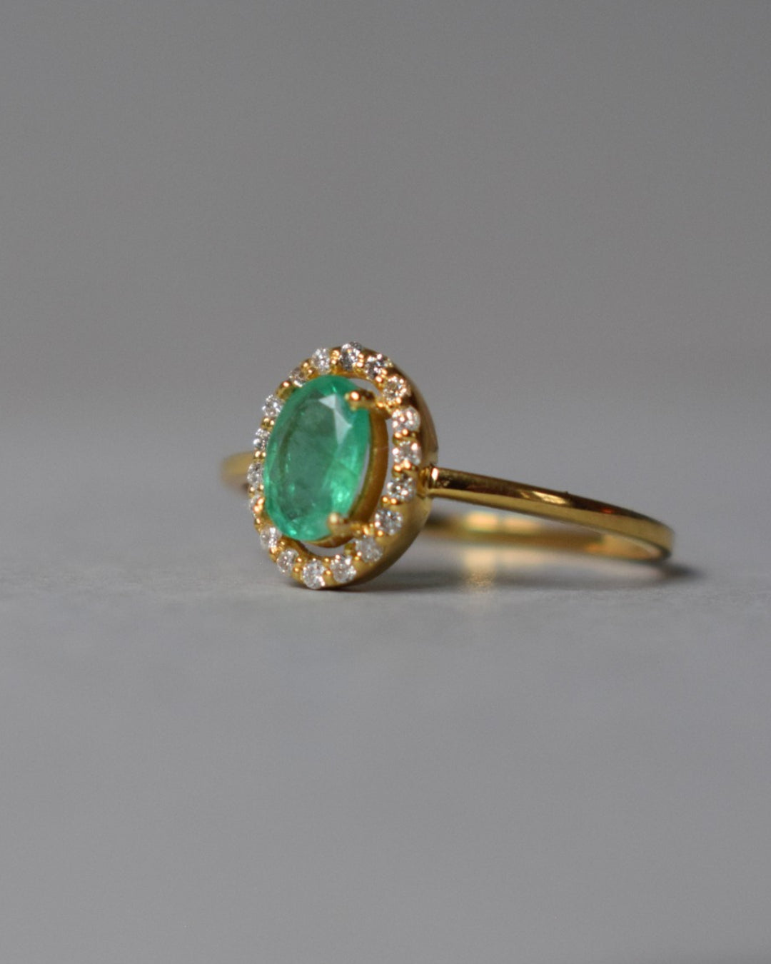 Emerald and Diamond 18ct Gold Ring