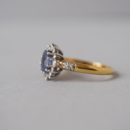 Sapphire and Diamond Cornflower 18ct Gold Ring